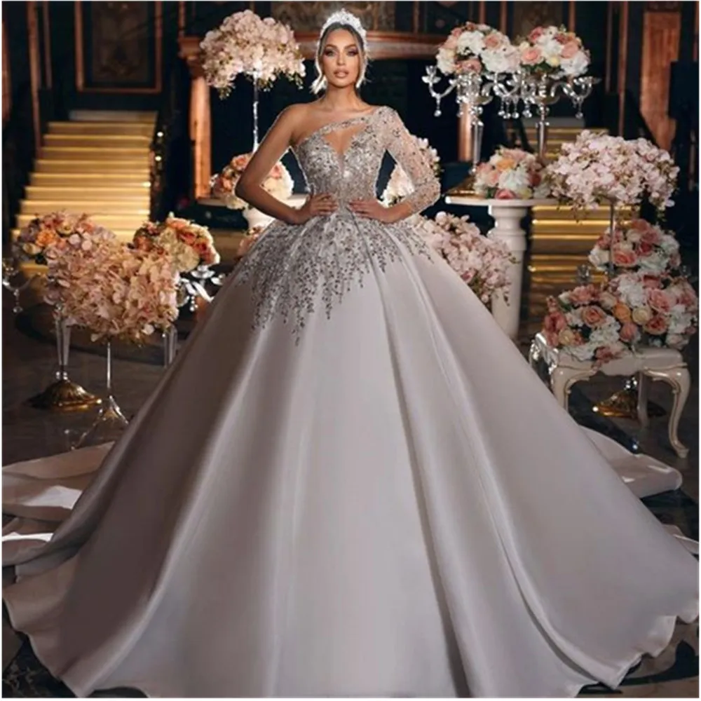 One Shoulder Plus Size Wedding Dress A-Line Cap Long Sleeves Bridal Gowns Appliques Up Back Gorgeous Lady Marriage Dresses White Ivory 328 328