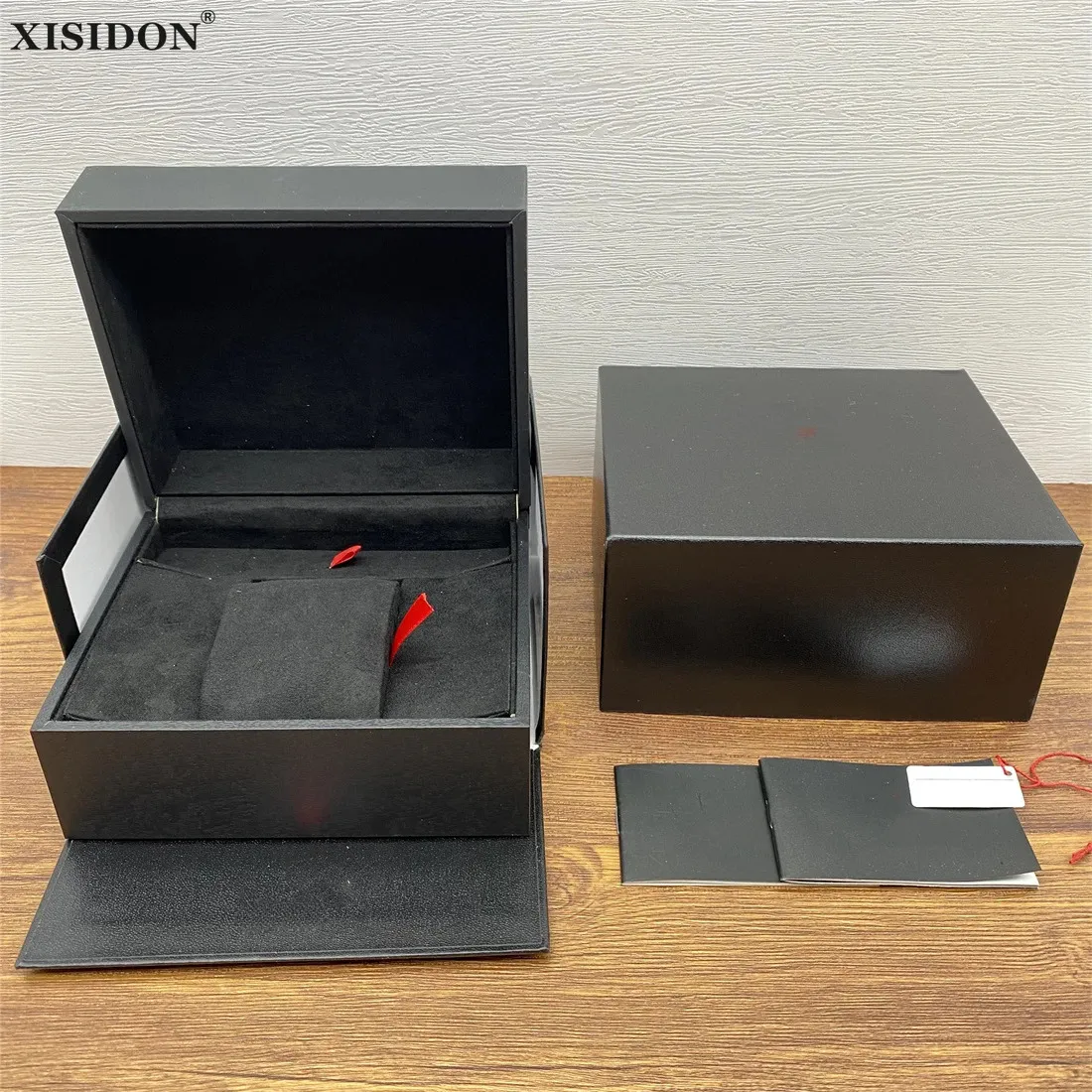 Titta på lådor Fall Factory Leverantör Original TUD Black Watch Box Luxury Brand Presentfodral med broschyr och kort kan anpassning AAA Watches 231128