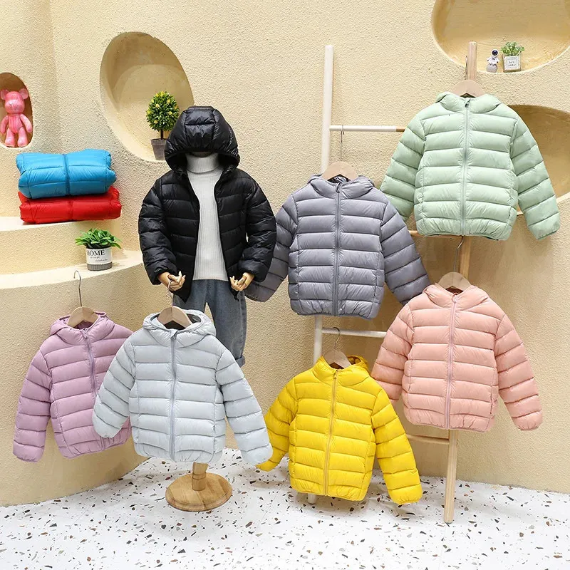 Пуховое пальто для девочек, теплые легкие куртки, детская повседневная верхняя одежда с капюшоном, детские тренды, пальто для мальчиков, зима-осень, хлопковая одежда 231129
