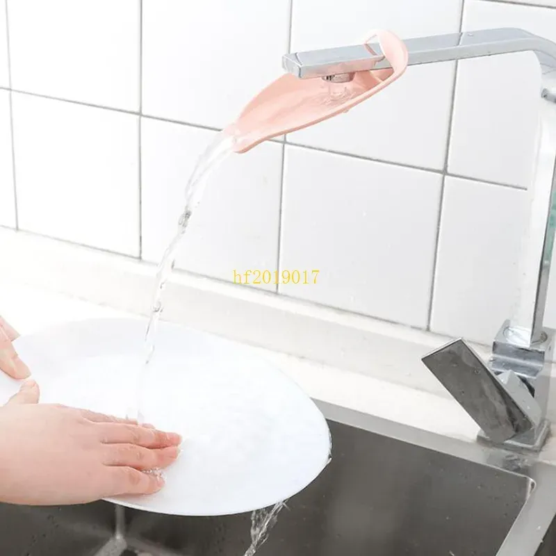 Water faucet lengthening hand sanitizer guide sink extender for children baby hand washing assistant Extender