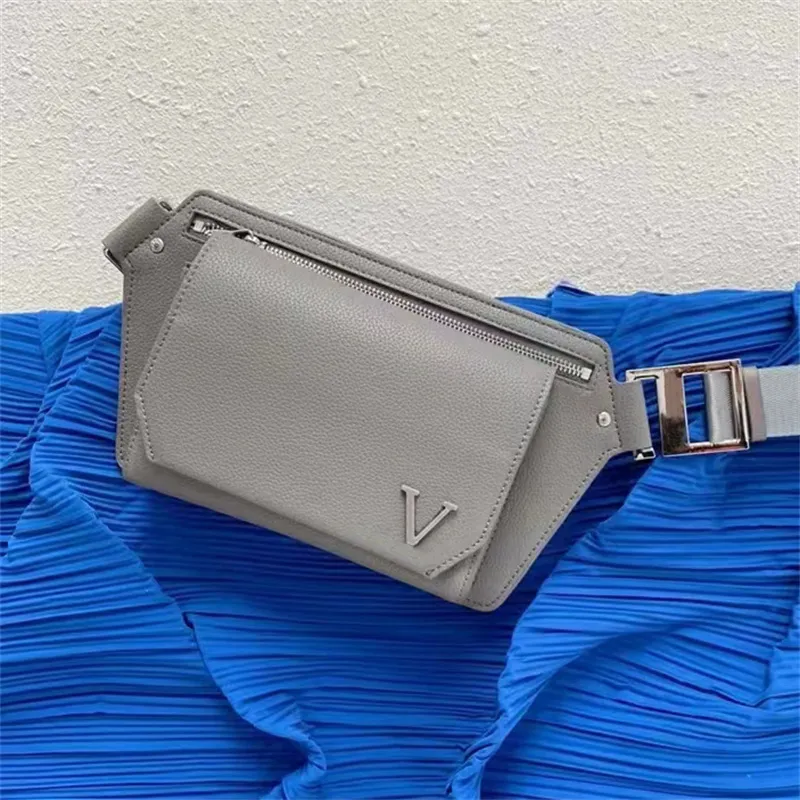 M57081 Kalkış Sling Kemeri Tasarımcı Çanta Lüks Adam Fanny Pack Omuz Seyahat Çantası Pochette Crossbody Bayan Deri Gövde Çantaları Bumbag Tote Debriyaj Bel Göğüs Çantası