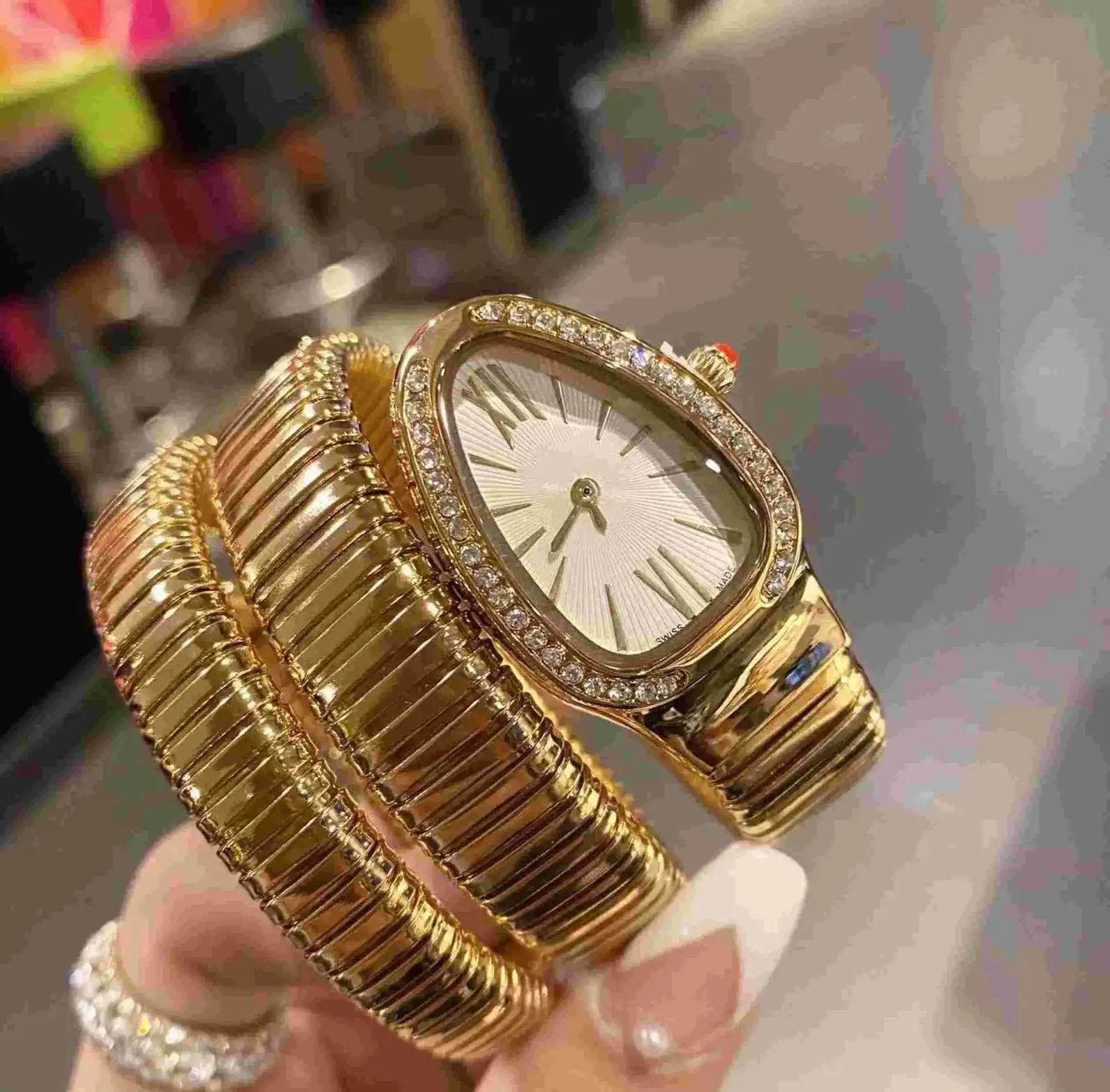 Outros relógios Diamond Snake Pulseira Moda Feminina Relógio Mineral Vidro Reforçado MirrorFashion OL 231129