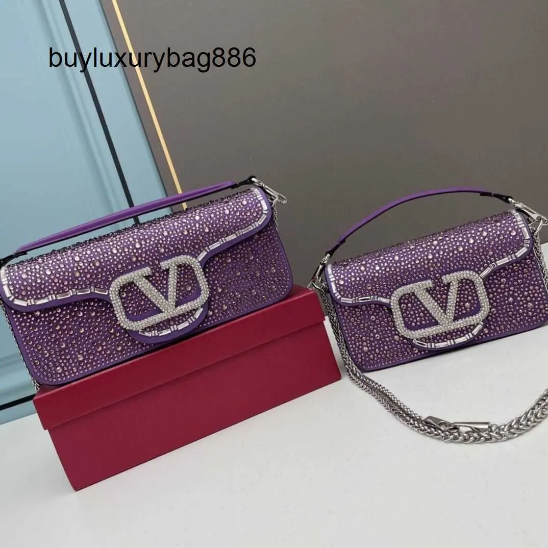 DHgate.com:Womens Western-Style Diamond Shoulder Bag: Small