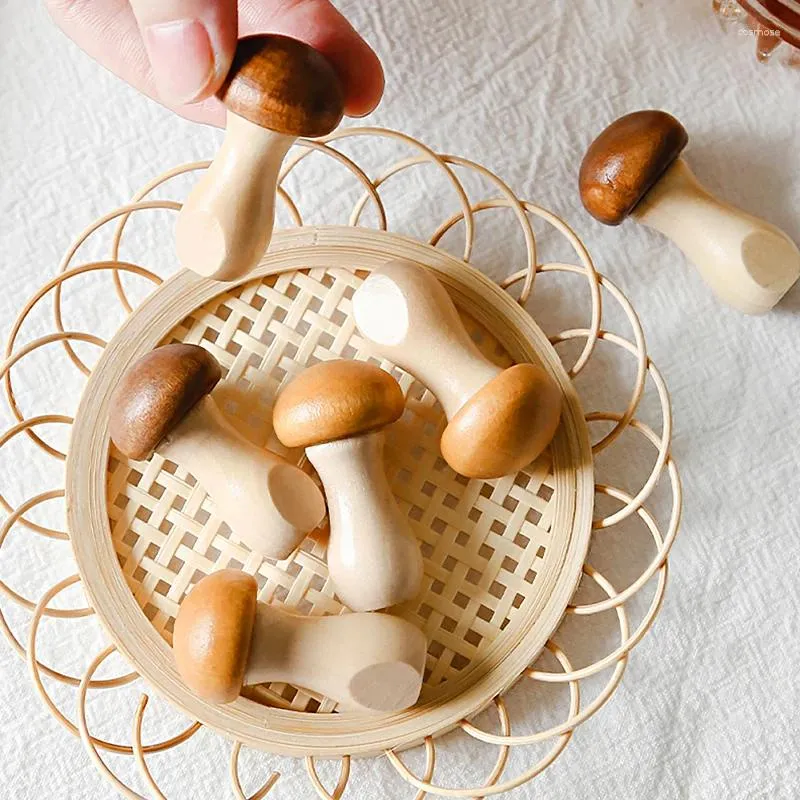 Baguettes 2 pièces Mini mignon bois champignon porte-baguettes chinois coréen japon support en bois étagère créative décoration de la maison