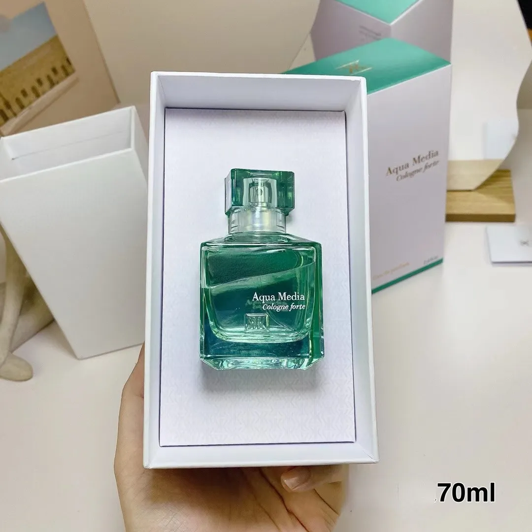 고급 디자이너 중립 향수 사향 향기 70ml 2.4 fi.oz 신선한 자스민 도시 맛