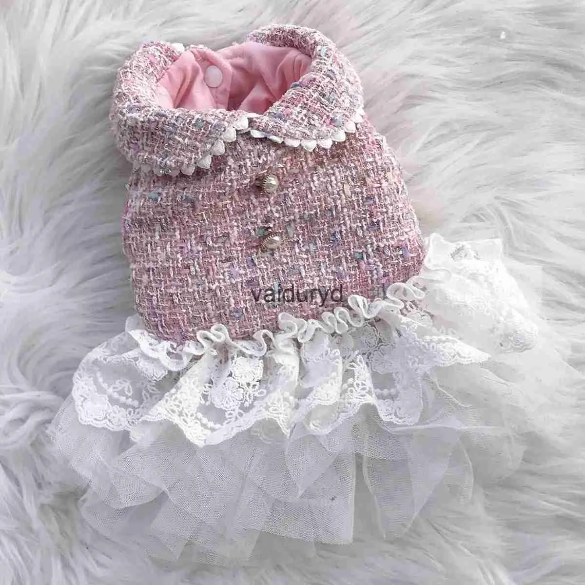 Dog Apparel Princess Dogs Cats Dress Coat Plaid Lace Design Pet Puppy Skirt Autumn/Winter Clothes Outfit 3 Coloursvaiduryd