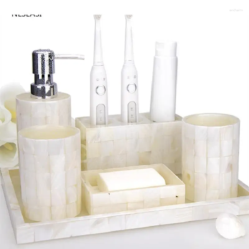 Set di accessori per il bagno Modello a conchiglia Creatività Accessori per il bagno in resina Tazza per gargarismi Portasapone Portaspazzolino Vassoio dispenser Decorazioni per la casa