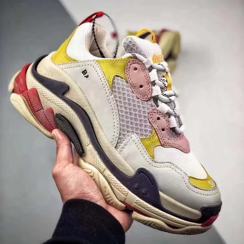 Designer Dad Shoes 2.0 Triple S Platform Clear Sole Sneakers for Men and Women Black White Grey Red Pink Blue Royal Neon Green