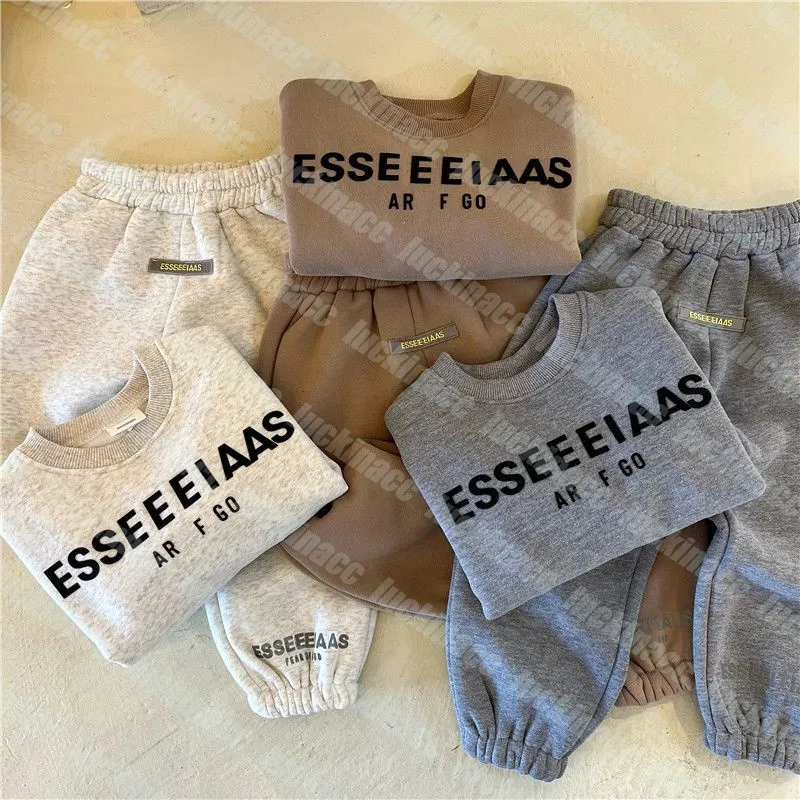 Designer Baby Plush Hoodie And Pants Sets Kid Clothing Boys Girls Trucksuit Sweatpants Long Sleeve Outfits Thickened Sweater Trousers Ess Sweatshirt