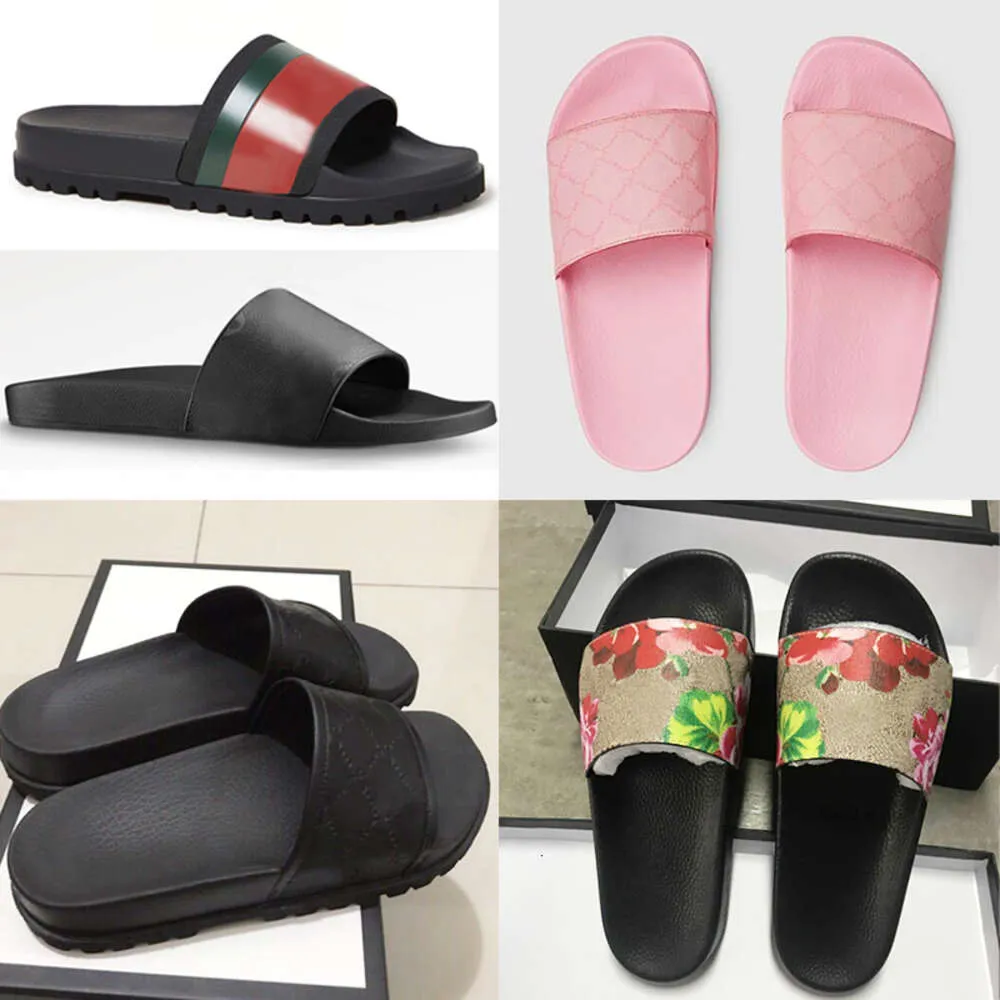 Designer Slides Flip Flops Femmes Sandales Caoutchouc Slide Floral Brocade Hommes Pantoufles Gear Bottoms Femmes Rayé Plage Pantoufle Avec Boîte Sac NO010