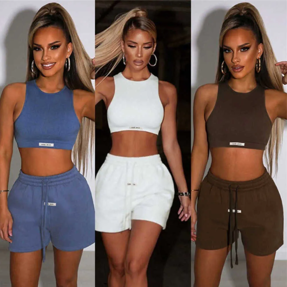 2023 Summer Womens Yoga Tracksuits Designer New Slim Sleeveless Navel Vest Loose Straight Casual Two Piece Shorts Set