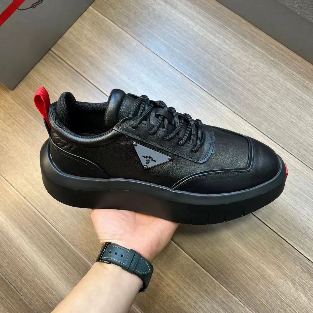 S Plattform Sneakers för män Kvinnor Chaussures Paris 17FW Triple Black Cream Yellow Red Casual Shoes MKJMK00002