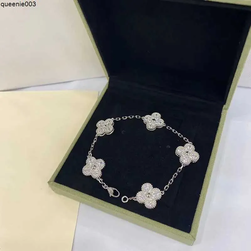 Tiffahylioes Charm Bracelets Clover Designer for Women Classic 18k Rose Gold Titanium Steel Leaf Shining Crystal Diamond Love