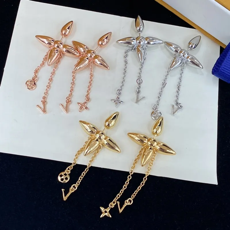 Med Box Luxury Brand Designers Letters Stud Tassel Famous L Women Earring Wedding Party Jewelry 3Colors Fade Never Fade
