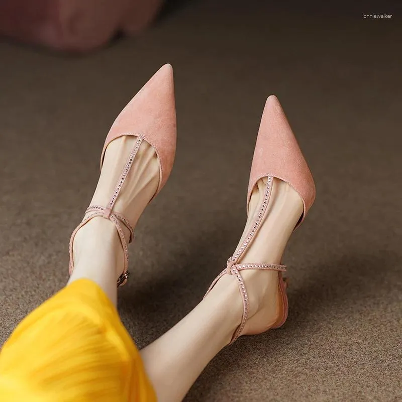 Sandales élégantes rétro françaises Hortensia Love pour femmes avec talons de 5 à 8 cm, bretelles fines en cristal et cheville de pied