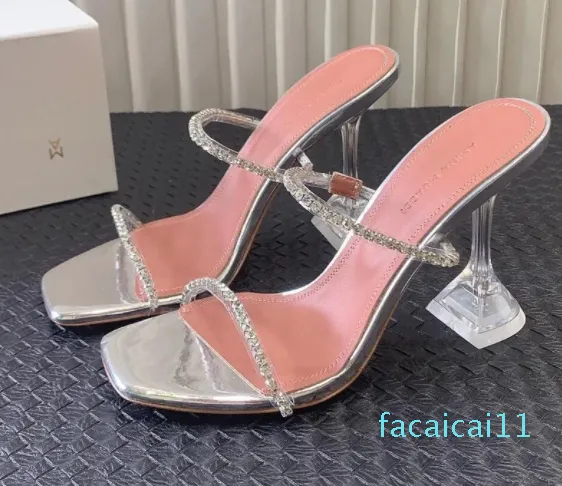 Amina muaddi sandálias Gilda Chinelo Fushia cristais cinta carretel Saltos salto chinelo sandálias para mulheres Designer de luxo vestido de festa sapato feminino com caixa