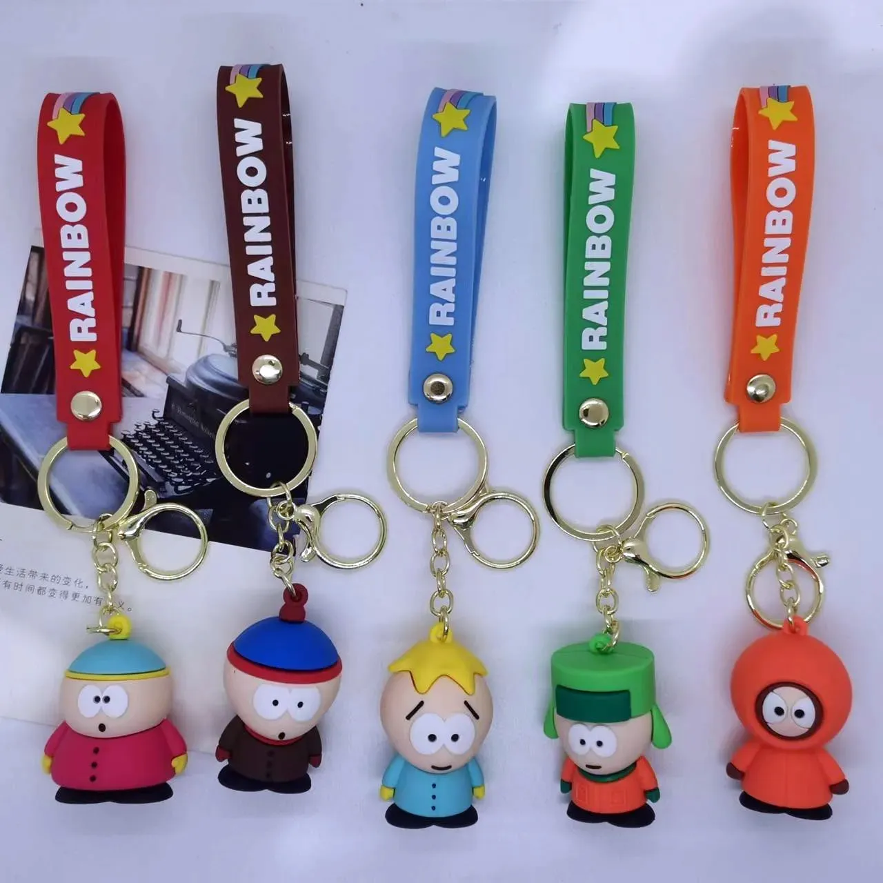 سلسلة مفاتيح Doll New Doll Keychain Carke Carke Carchain Accessories هدية عيد ميلاد