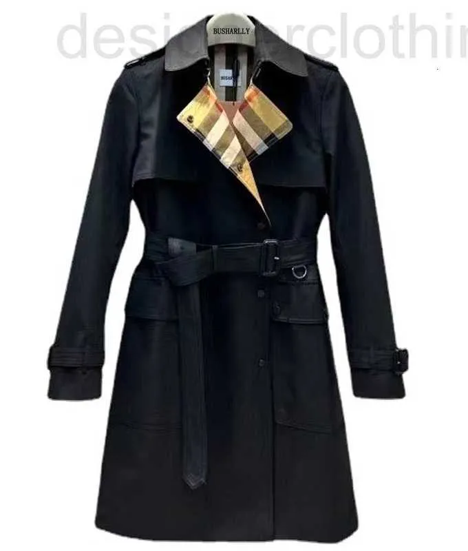 Women's Trench Coat Designer Luxury 2023 Nya rutiga klippstycken i räknaren, Engelsk stil singelbröst temperament, mångsidig pendlingsgravrock för kvinnor