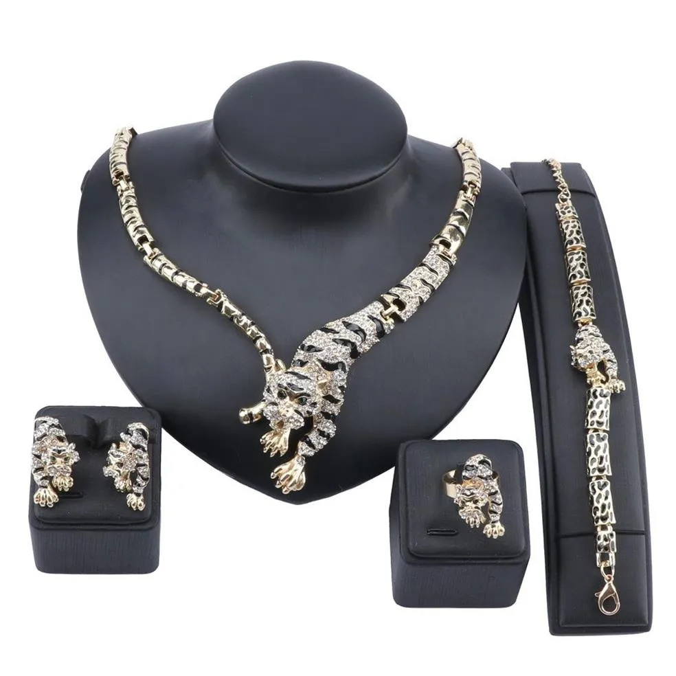 Exquisite Dubai Gold Tiger Crystal Jewelry Set Luxury Nigerian Woman Wedding Costume Design Necklace Earring Ring Bracelet Set195T