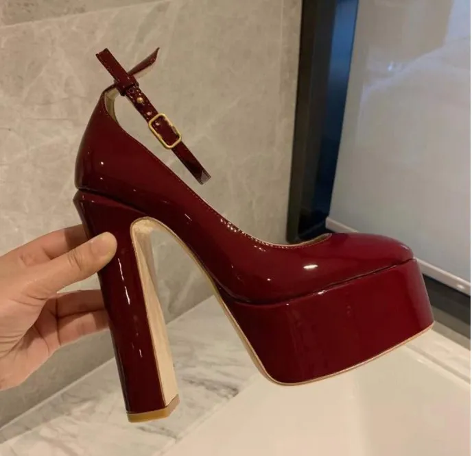 Marques élégantes Tan-Go escarpins à plateforme chaussures en cuir verni ivoire bride à la cheville à talons hauts talons épais talon bloc 155mm bout rond chaussure habillée femmes luxe