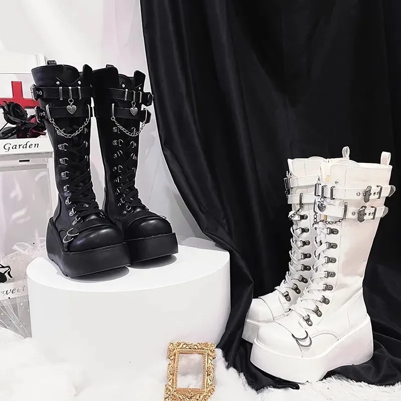 Laarzen Metalen Gesp Dikke Platform Punk Laarzen Vrouwen Winter Gothic Dikke Bodem Knie Hoge Laarzen Vrouw Zwarte Wiggen Cosplay schoenen 231129