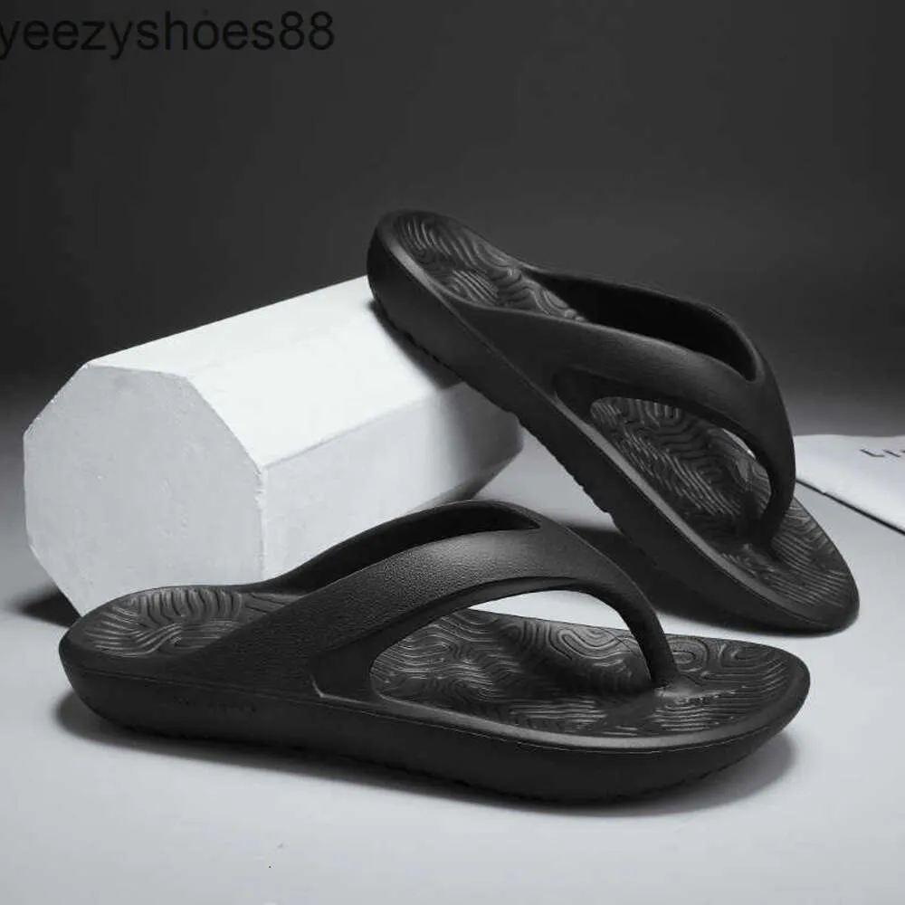 Bespaar veel op bulk Mannelijke Slippers Strand Slippers Slippers EVA Thong  Flip Flops Women Cloud Slippers Men Summer Shoes 2023 Pillow Foam Slides