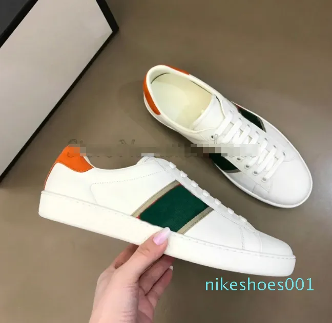 Designer Luxurys Shoe Piattaforma ricamata Sneaker retrò Web verde e rosso Scarpe da uomo Sneakers in pelle bianca di marca italiana Suola in gomma