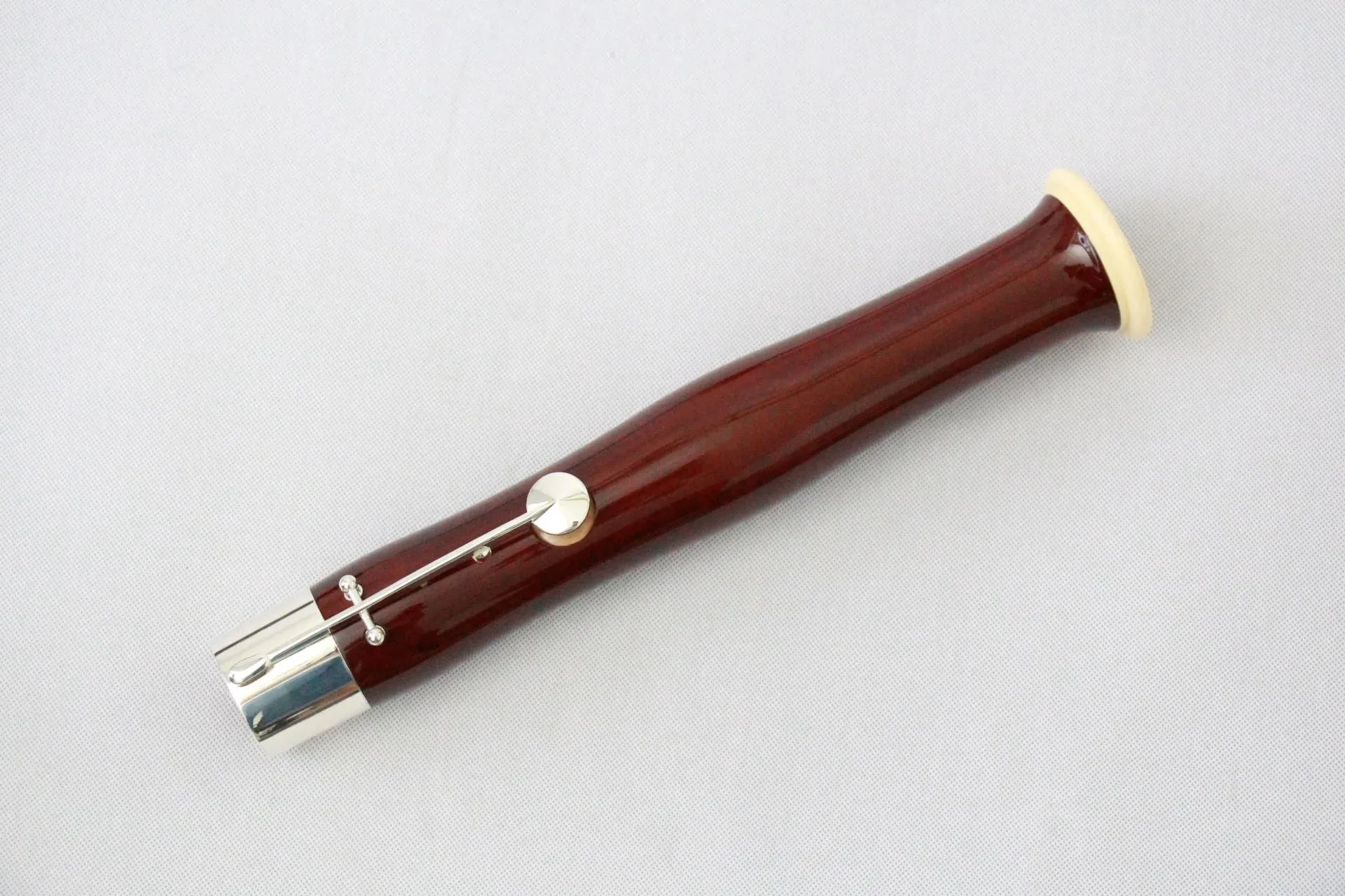 Professionelles C-Ton-Instrument, chinesisches Fagott, Korpus aus Ahornholz und versilberte Tasten, Musikinstrument Fagott