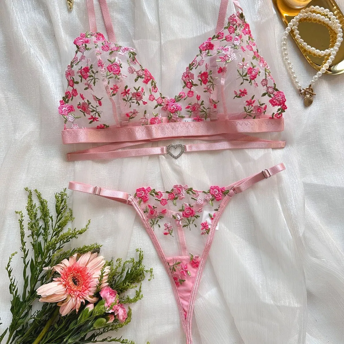 Sexy Feen Dessous Set Mit Blumenmuster, Schöne Unterwäsche, Transparente  Herz Unterwäsche, Sinnliche Tangas, Tüll, Ausgefallenes Französisches  Outfit Von 9,37 €