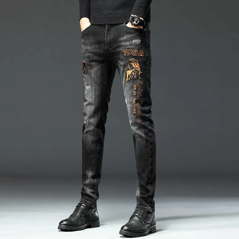 Black Slim-Fit Jeans for Men, Autumn and Winter, Thick Stretch Denim, Small  Foot Embroidery, Fashion Brand, High-End Small Straight Pants, Q231130