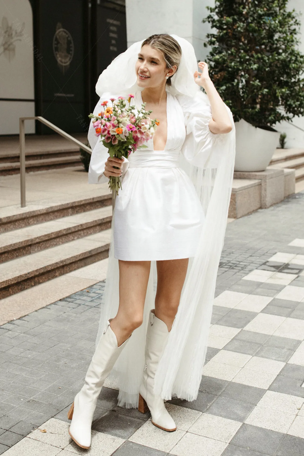 Wedding Sneakers Suit Wedding Day Converse Elegant Wedding - Main Image