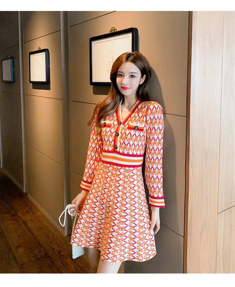 white christmas dresses Zapaka Women Summer Dress Orange Printed Halter Casual Dress with Slit, Orange / XL