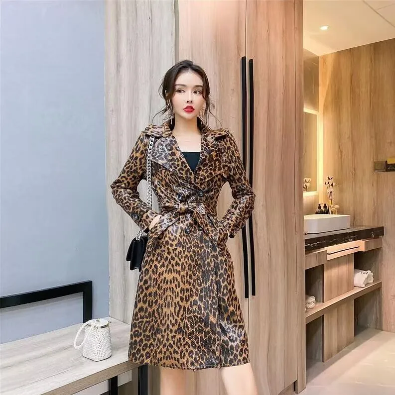 Velvet leopard cheap print coat