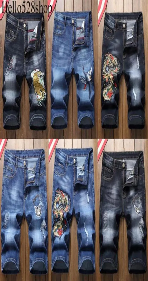 Hello528shop Pantaloncini jeans denim casual da uomo Pantaloni estivi slim dritti al ginocchio con ricamo vintage strappati28201979199658