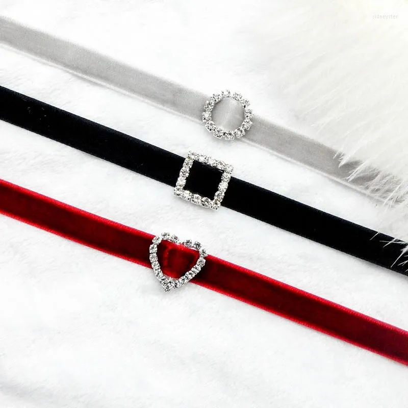 Choker Fashion Velvet Necklace For Women Rhinestone Heart Square Round Short Clavicle Collares Neck Jewelry Gifts FS15