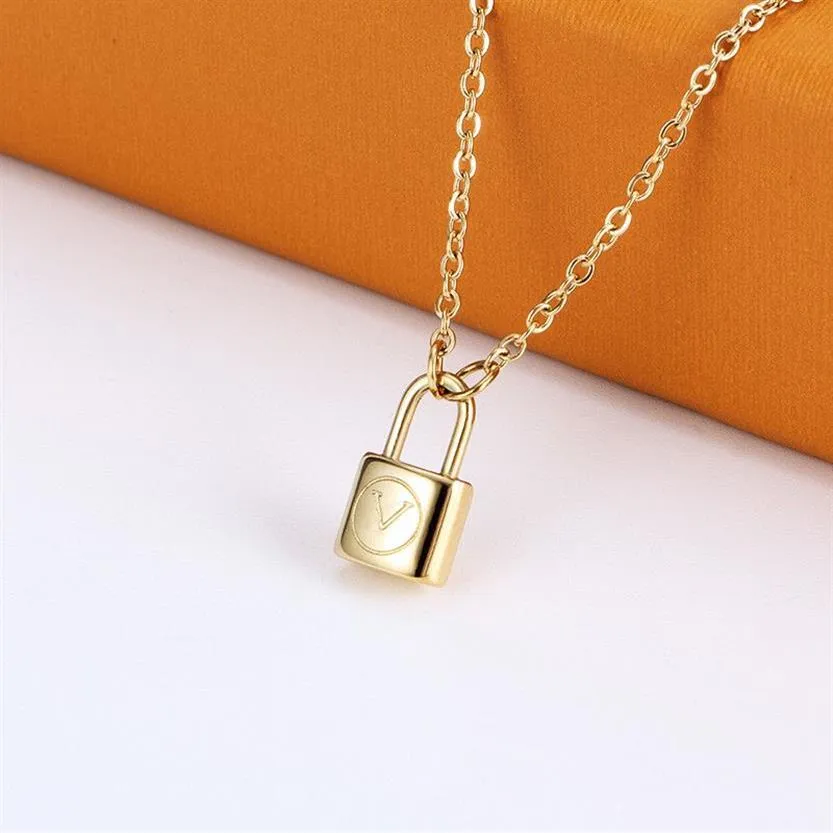 Mode de luxe V-lettre design pendentif colliers fiançailles féminine classique cadeau fête tout-match cou bijoux amateurs ne se fanent pas255Z