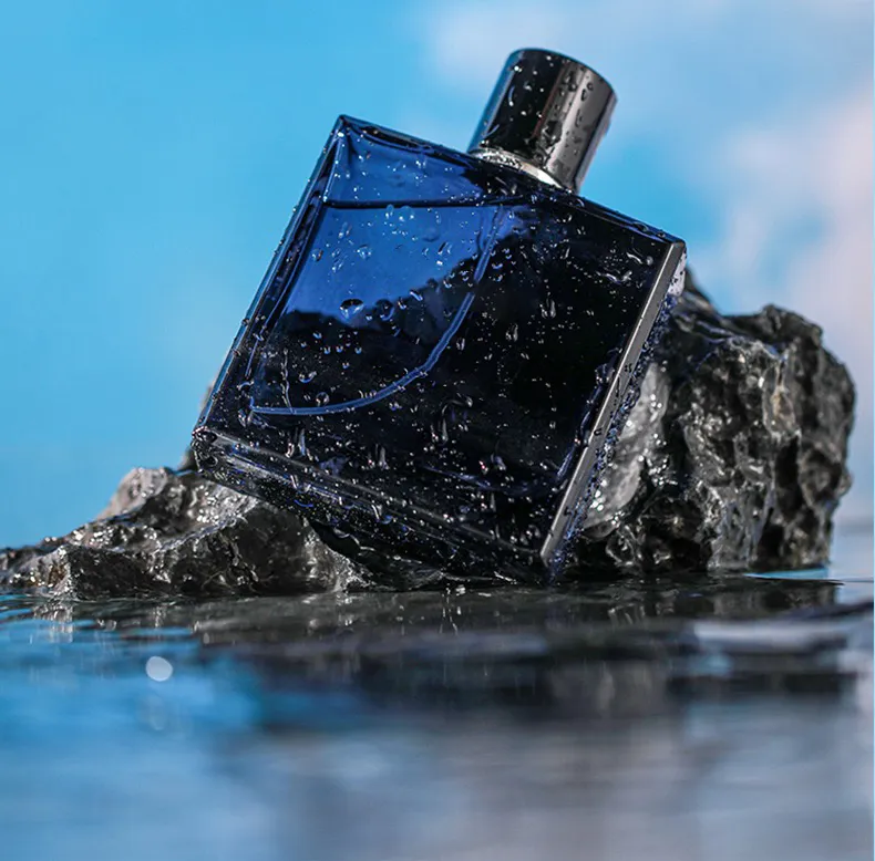 Fragranza Parfume pour l'homme 100ml Colonia premium da uomo di lusso autentica di marca Azure 3.4fl.oz EDP a lunga durata Corpo da uomo di alta qualità Sp