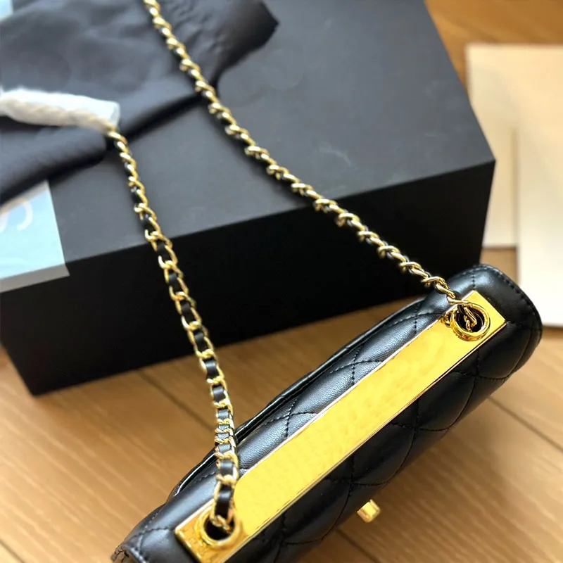 Torba projektantka mody Cowhide Gold Bluckle Classic Ponoblejne pełne opakowanie ręczne torba crossbody