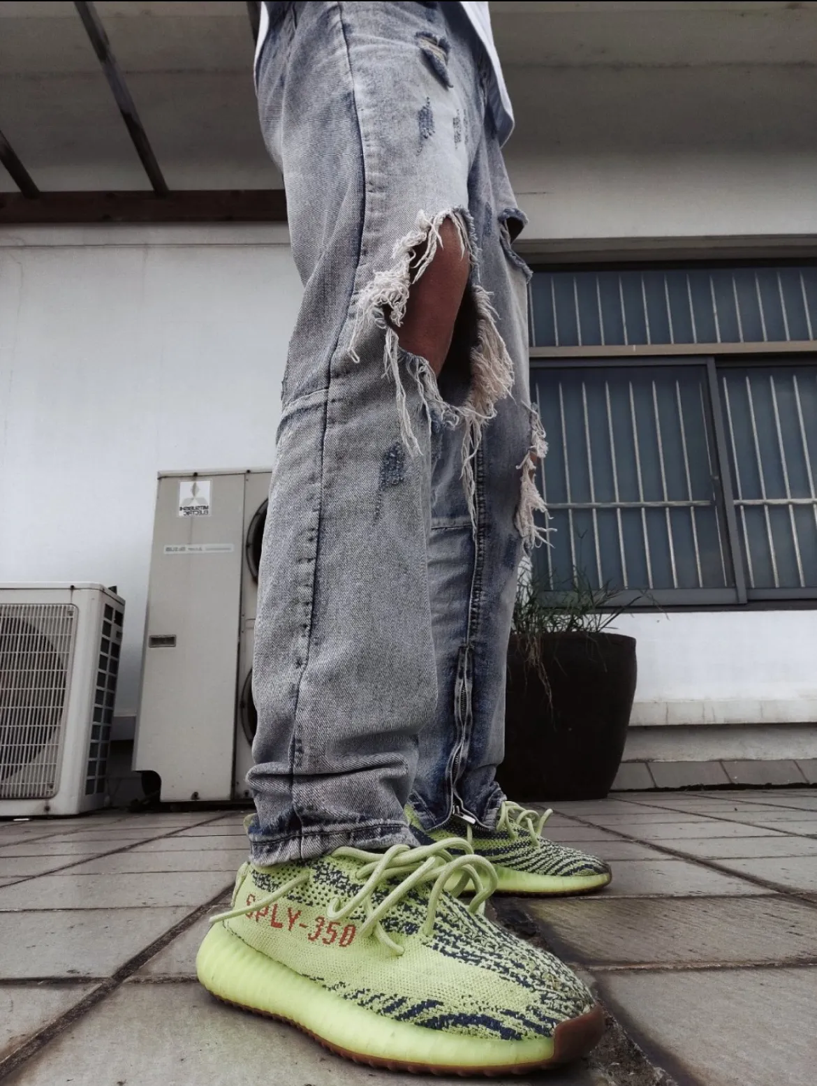 Designer outlet casual sneakers