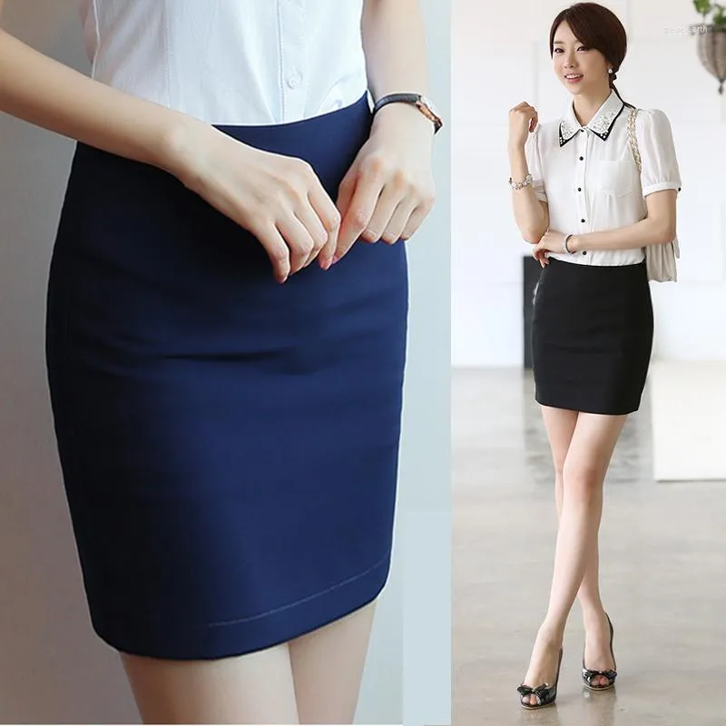 Formal pencil skirt hot sale outfits