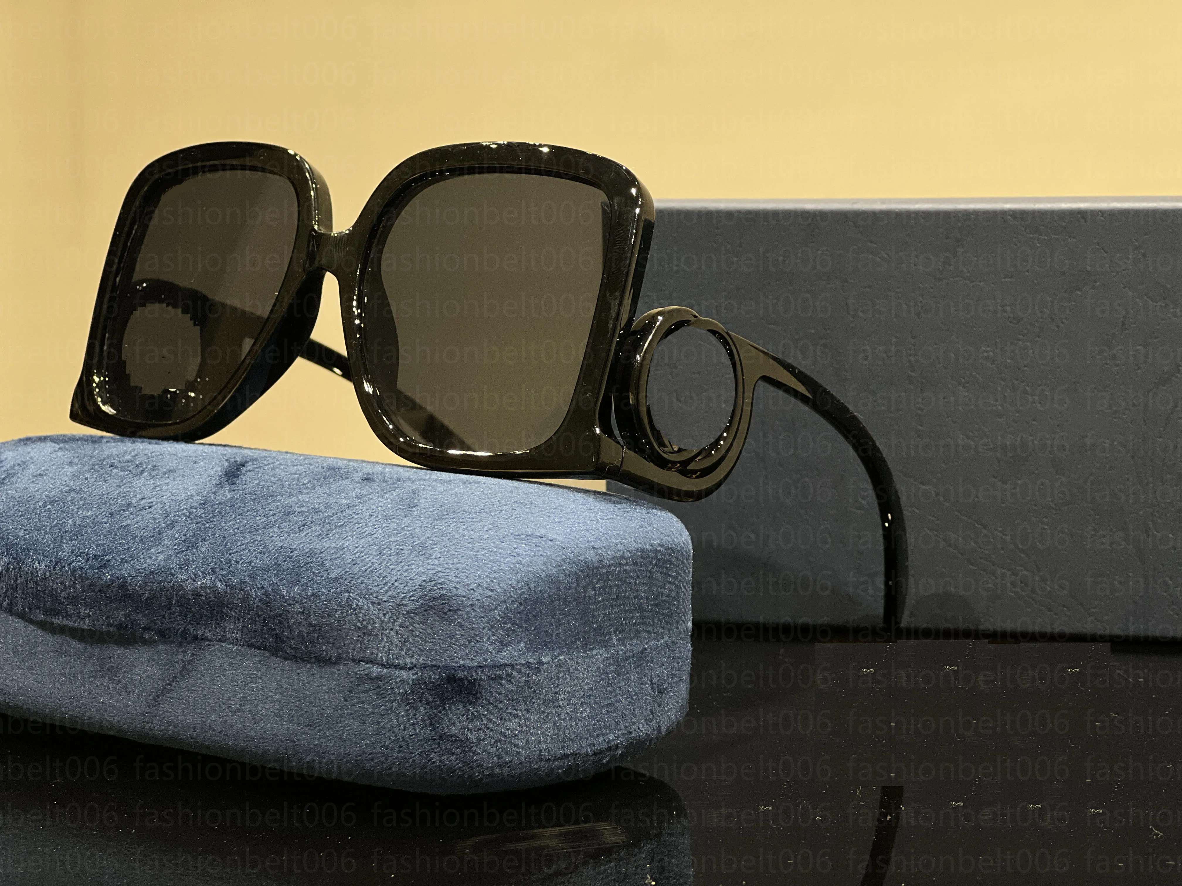 New Men 's Square Fashion Sunglasses, Women's Black Frame Silver Mirror Letter Lenses, 디자이너 브랜드 선글라스, Box Fashionbelt006과 함께 제공되는 두 가지 스타일