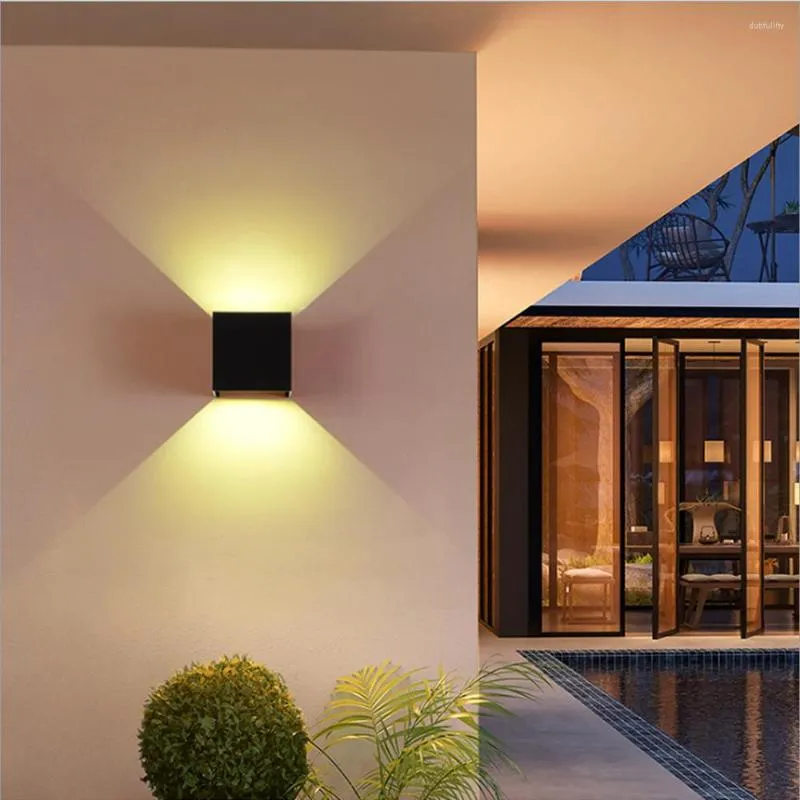 Lâmpadas de parede Lâmpada LED Outdoor /interno para cima e para baixo Iluminação IP65 12W 220V Decoração de quarto corredor criativo corredor