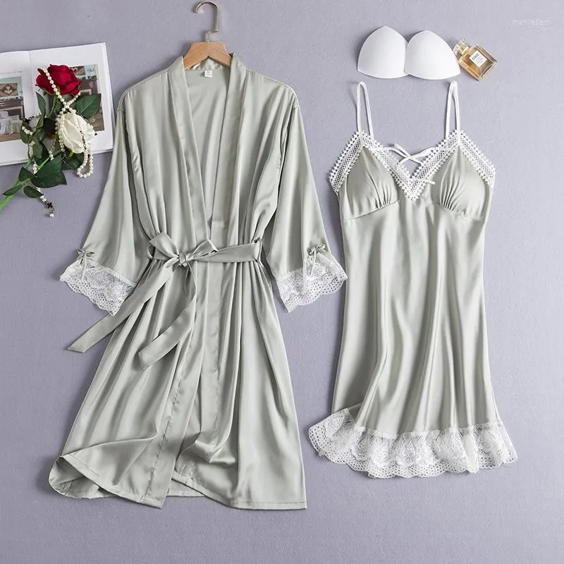 Vêtements de nuit pour femmes 2023 mariée Robe de mariée robe costume dame intime Sexy robe de nuit douce dentelle Faux soie vêtements de nuit demoiselle d'honneur pyjamas