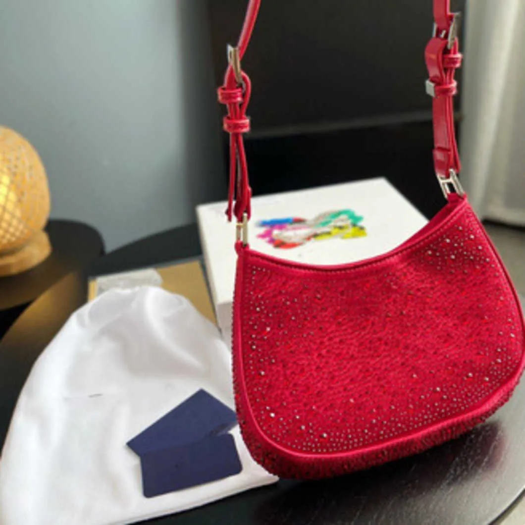 Abendtaschen 2023 Luxus Pendeln Neue süße Macaron Strass Achseltasche Mode Eine Schulter Französischer Stock Mittlerer alter Diamant besetzt weiblich