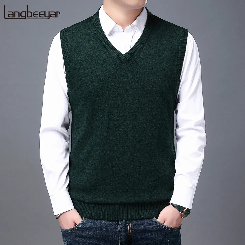 Mens Vests High Quality Autum Winter Fashion Brand Knit Sleeveless Vest Pullover Casual Sweaters Designer Woolen Mans Clothes 230131