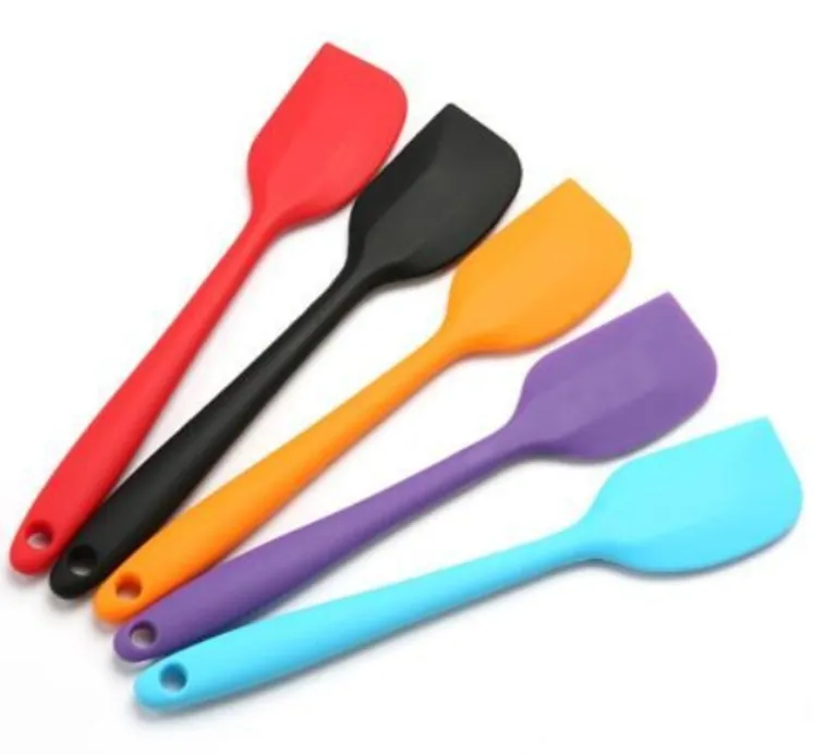 High-end Kitchen Silicone Cream Butter Cake Spatula Mixing Batter Scraper Brush Butter Mixer Cake Brushes Baking Tool