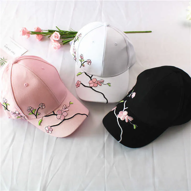 Шариковые шапки цветочные вышивка женщин бейсболки весна летние длинные края солнечные шляпы женская шляпа хип -хоп шляпа g230201