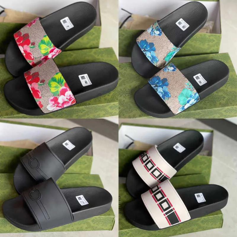 Hommes Femmes Diapositives Pantoufles Tongs Desinger Sandales Pantoufles Antidérapantes Fleurs Florales Noires Fleurs Vertes Chaussures Évider Chaussures De Plage EU35-47 Avec Boîte 311