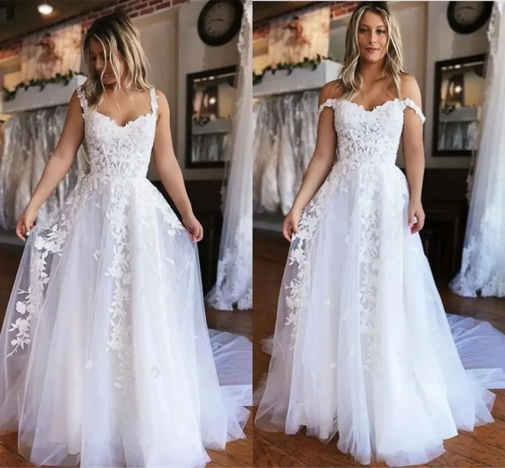 2023 Gorgeous Wedding Dresses Bridal Gown Lace Applique Off the Shoulder Tulle Straps A Line Covered Buttons Sweep Train Plus Size Custom Made Garden vestido de novia