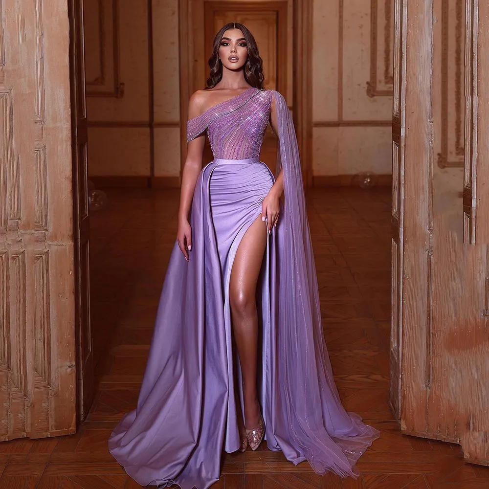 Purple Evening Dresses Wear One Shoulder Crystal Beading Top Side Split Celebrity Gown Ruched Satin Arabic Dubai Females Robe De Soiree With Cape 403